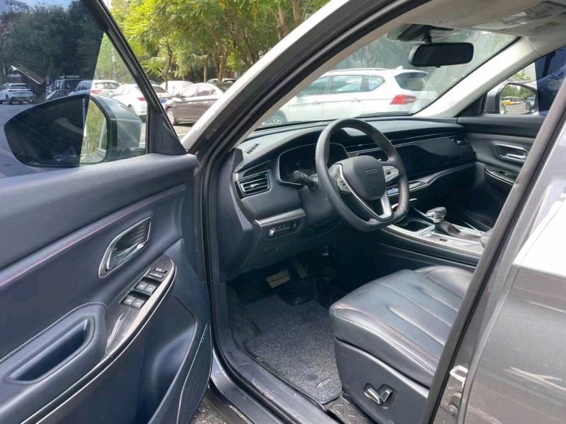 深圳21年长安汽车欧尚6