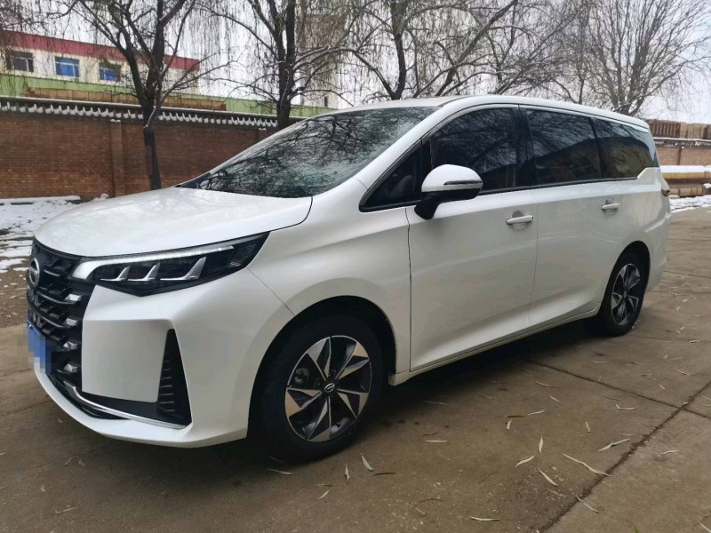 保定21年传祺M63