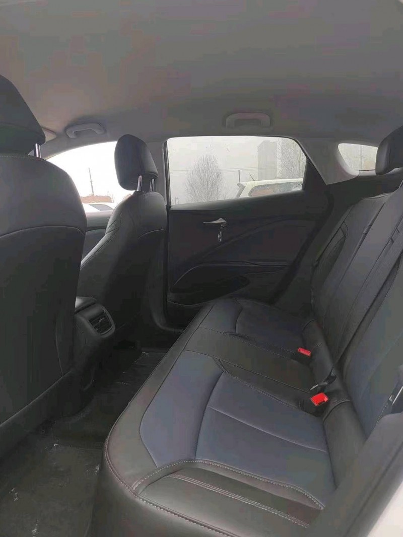 枣庄23年别克velite69