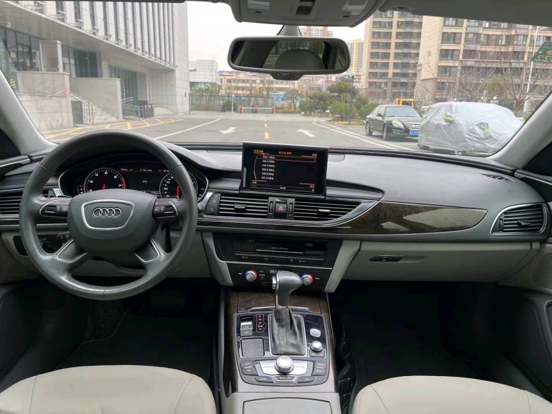 济南12年奥迪A6L6