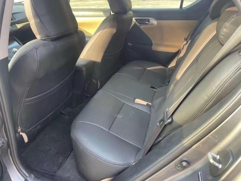 邯郸12年雷克萨斯CT4