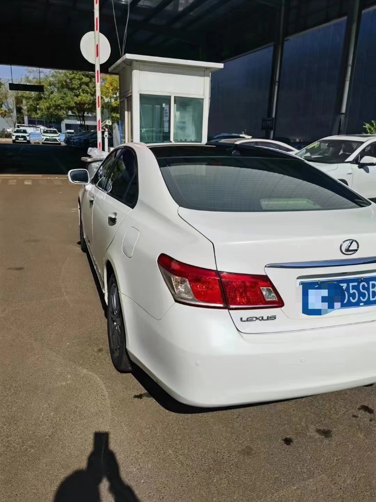 潍坊11年雷克萨斯ES2