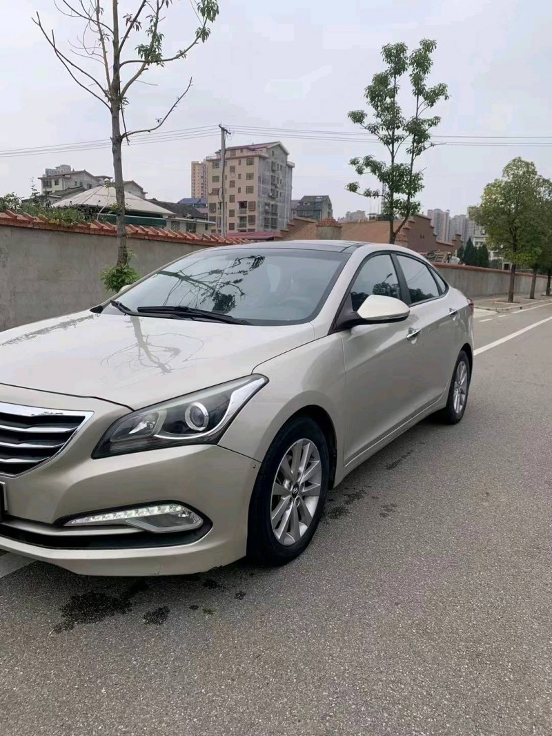 邵阳14年现代名图2