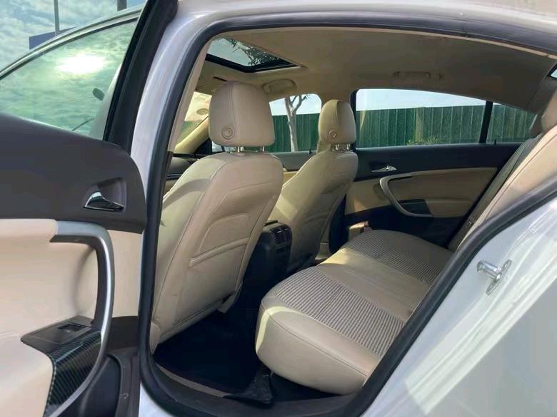 盐城16年别克君威7