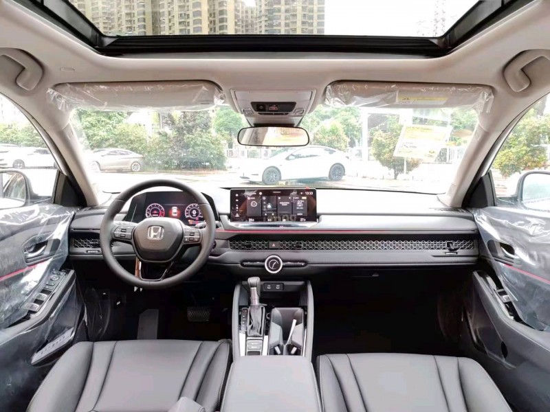 珠海23年本田雅阁4