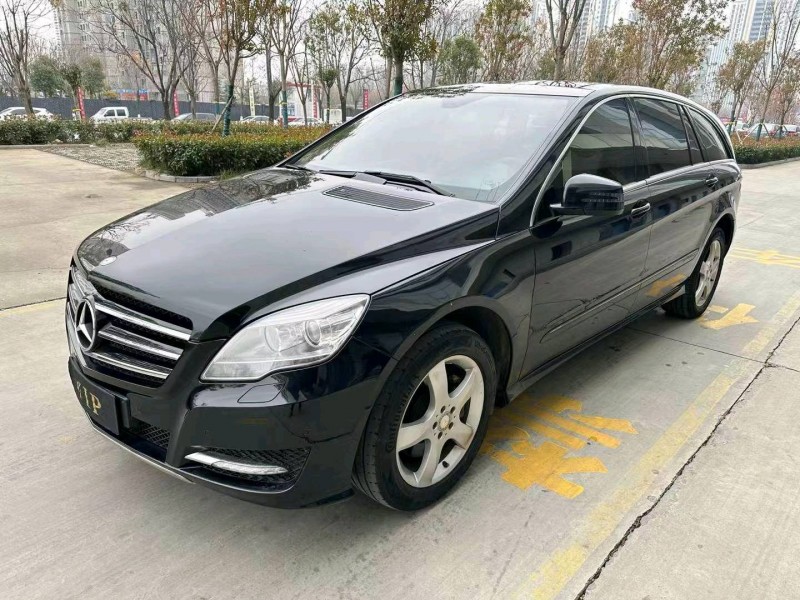 东营15年奔驰R2