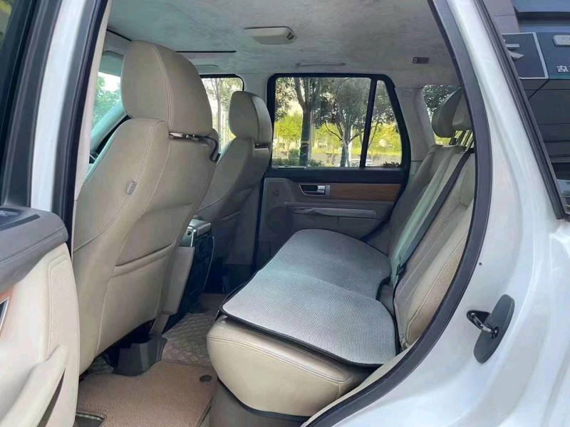 枣庄13年路虎揽胜运动7