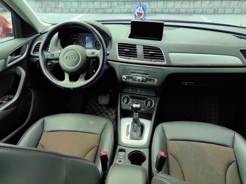 济宁18年奥迪Q37