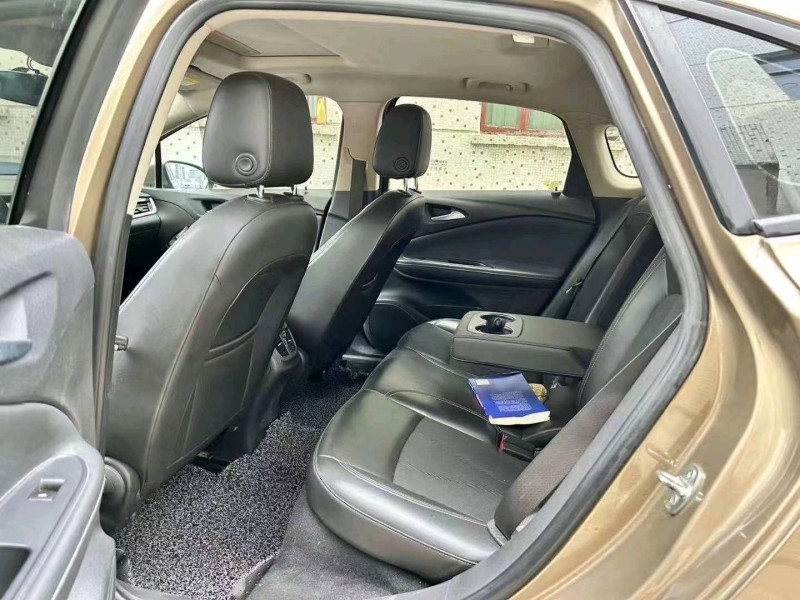 嘉兴15年别克威朗6