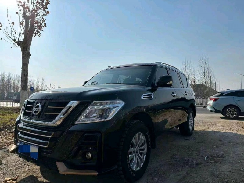 济南18年日产途乐3