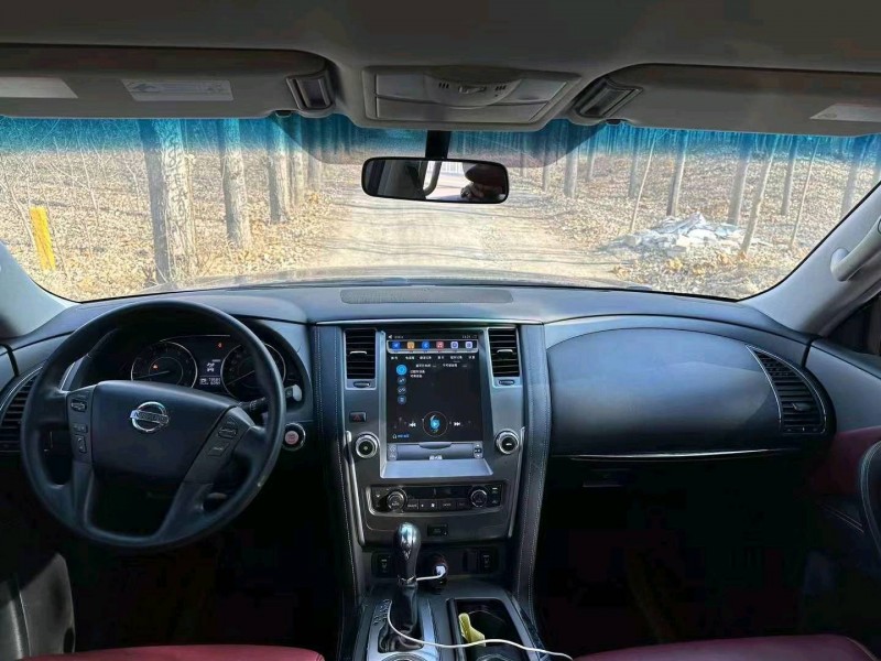 济南18年日产途乐8