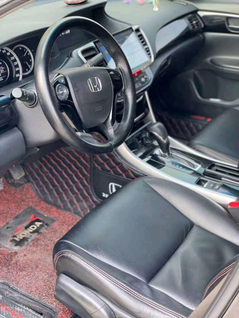 枣庄16年本田雅阁5