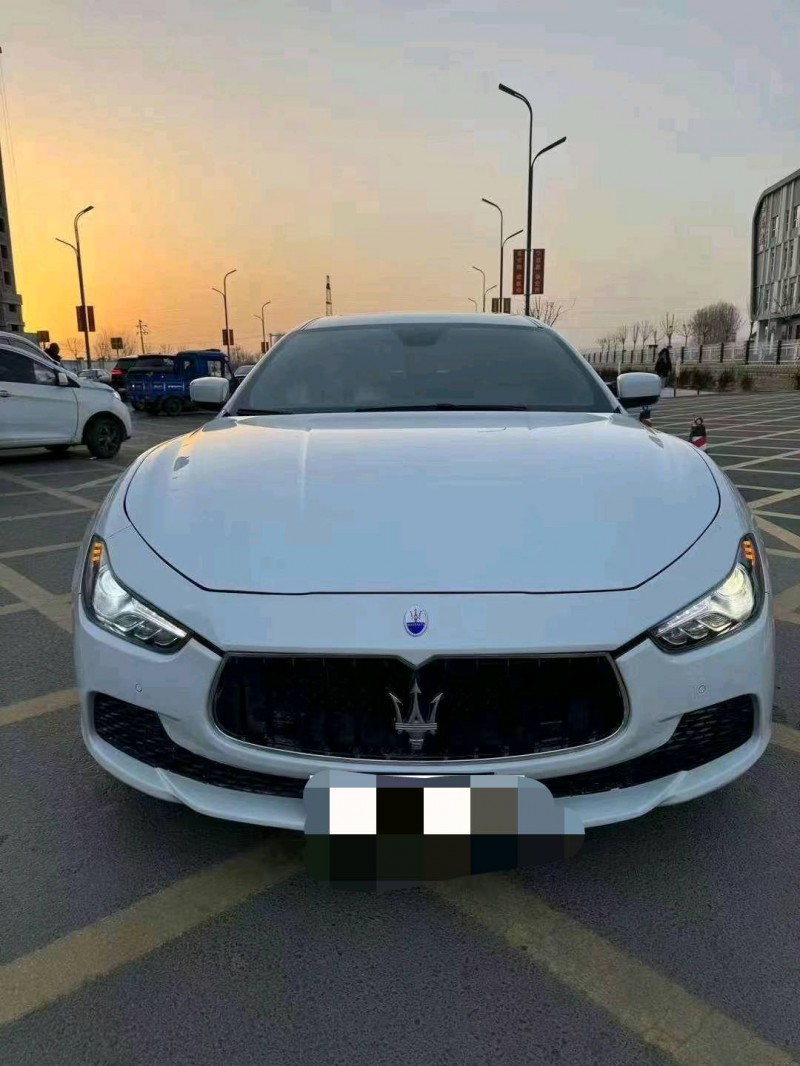 邯郸15年玛莎拉蒂Ghibli1