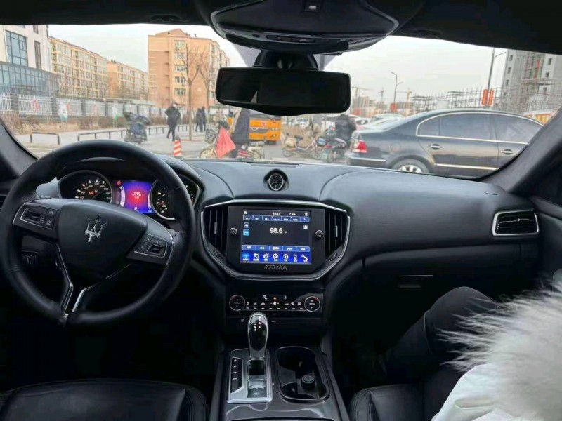 邯郸15年玛莎拉蒂Ghibli8