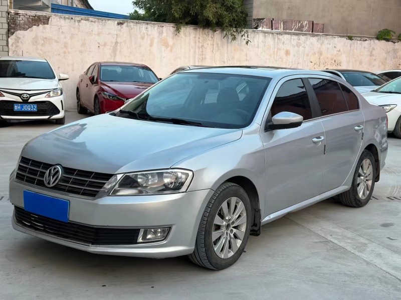 济宁14年大众朗逸2