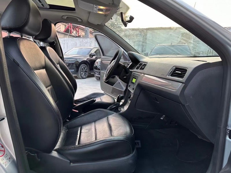 济宁14年大众朗逸6