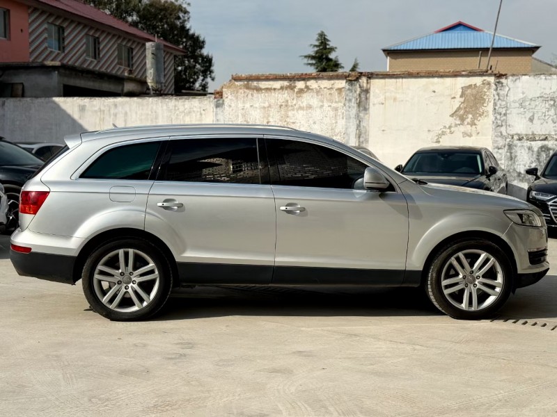 济宁08年奥迪Q73