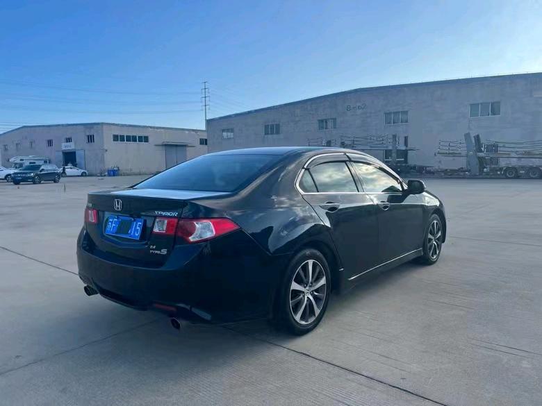 盐城11年本田思铂睿6