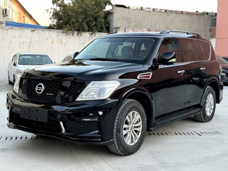 济宁19年日产途乐2