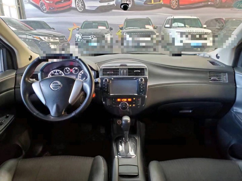 济宁14年日产骐达4