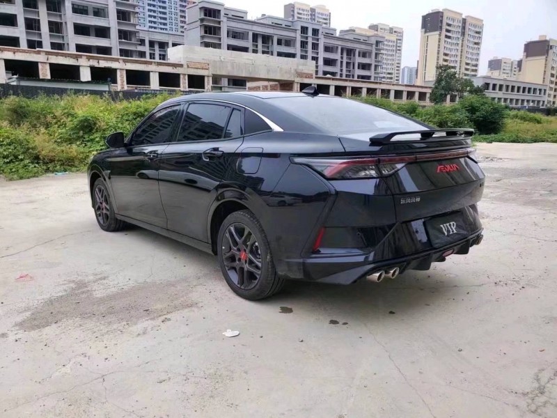 济宁22年东风奕炫8