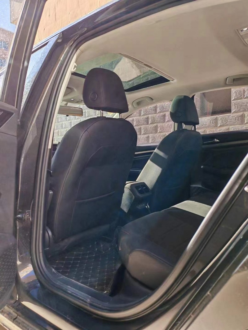 邯郸21年大众宝来7