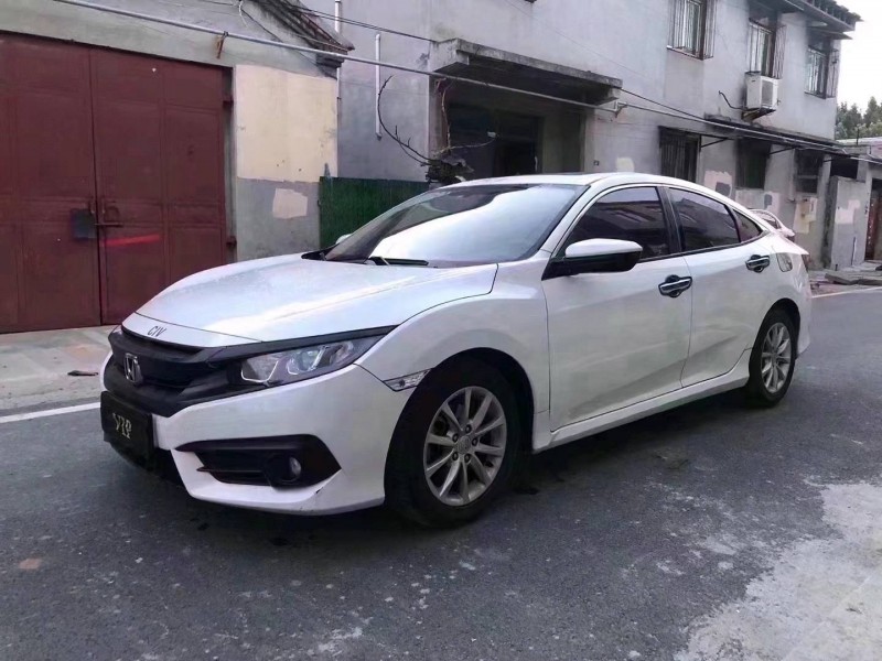 济宁18年本田思域3