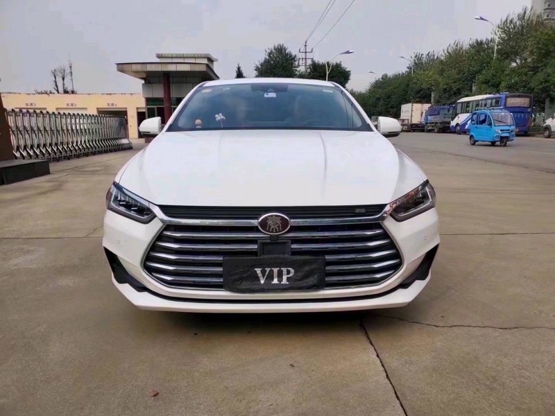 济宁19年比亚迪宋1