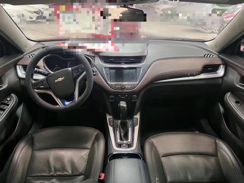 济宁17年雪佛兰迈锐宝5