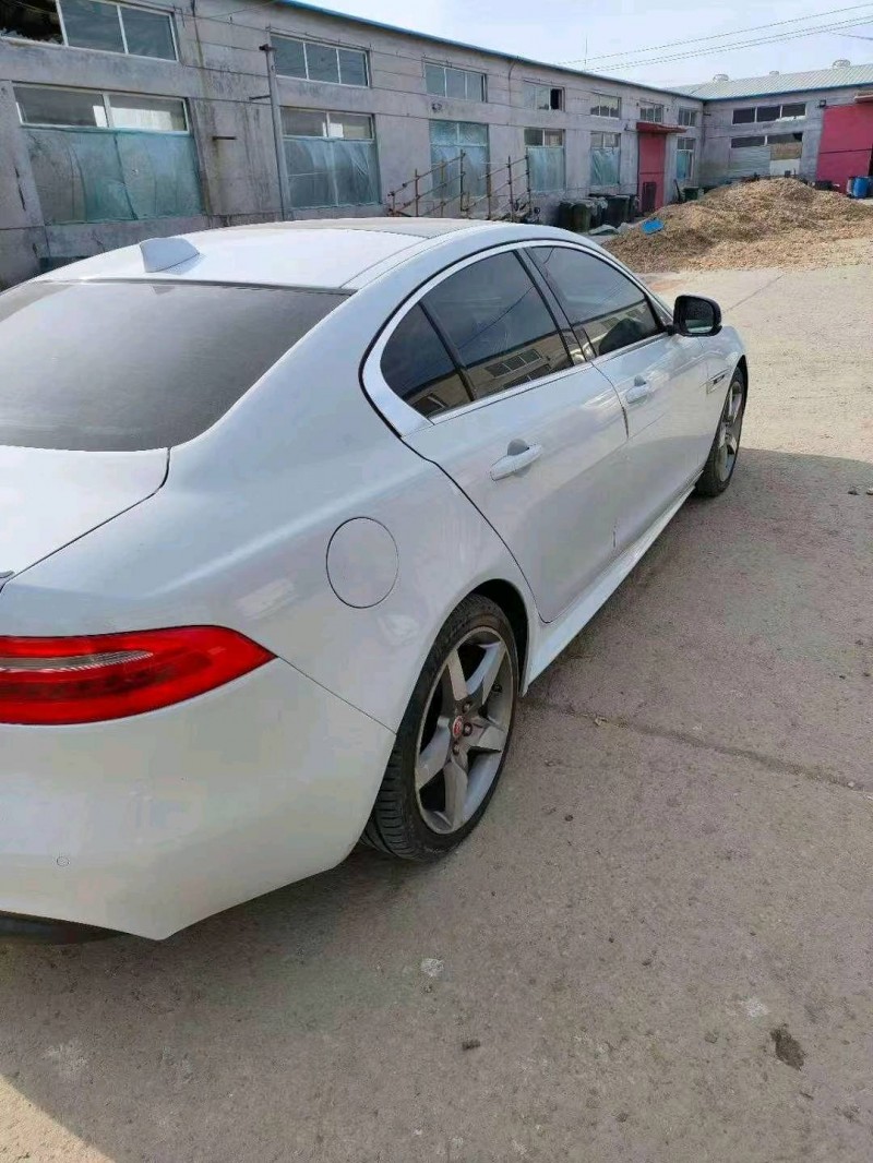 济南16年捷豹XE4