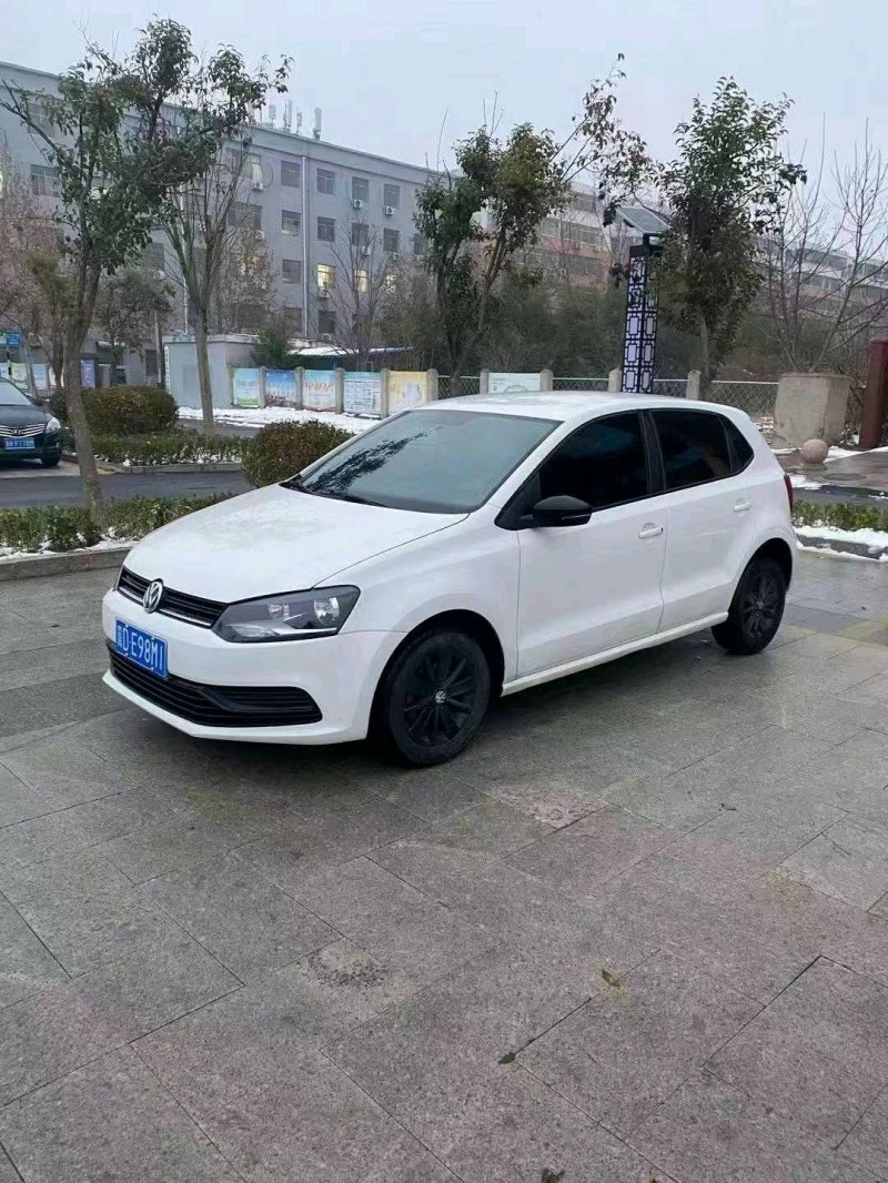 济南16年大众polo2