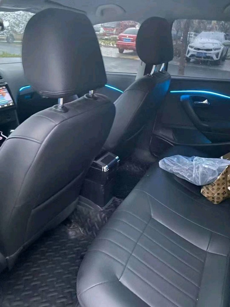 济南16年大众polo8