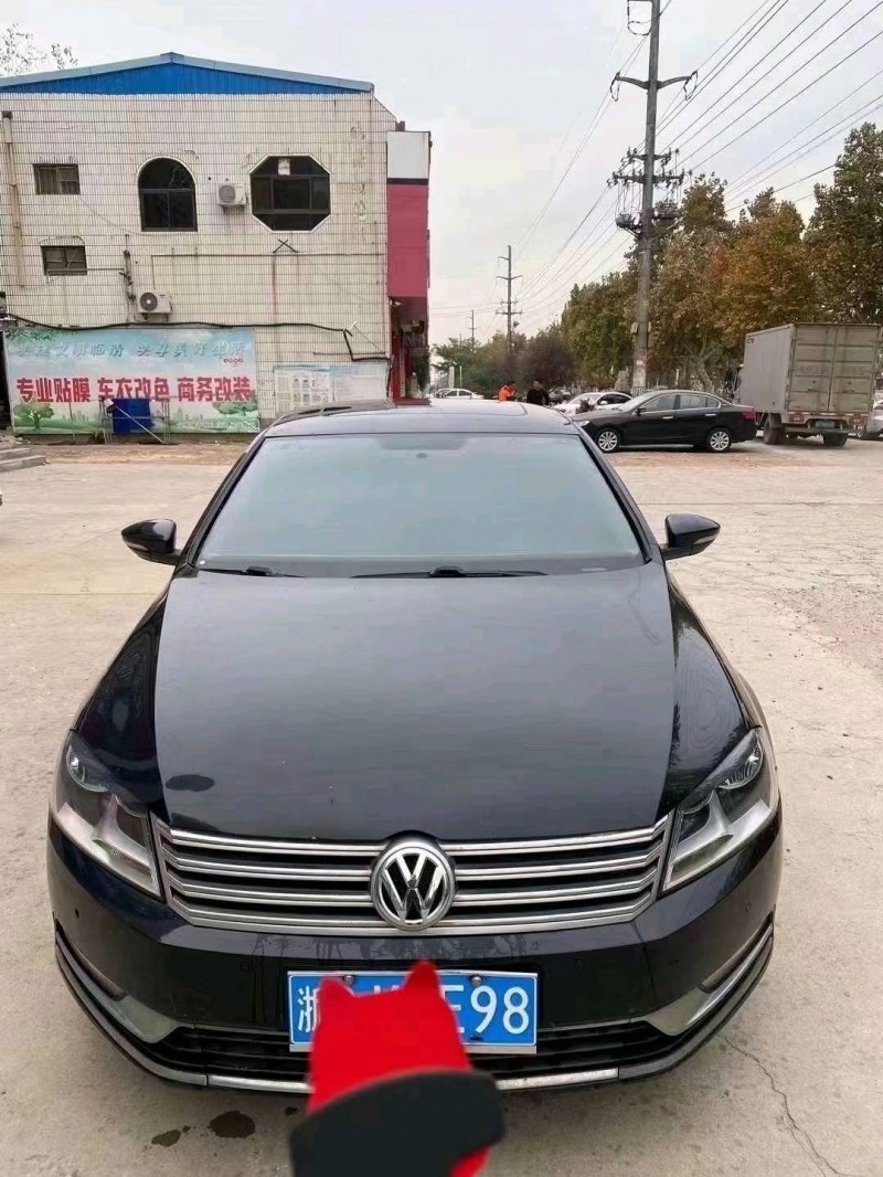 济南13年大众迈腾1