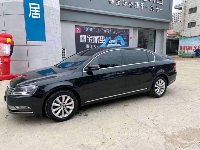 济南13年大众迈腾2