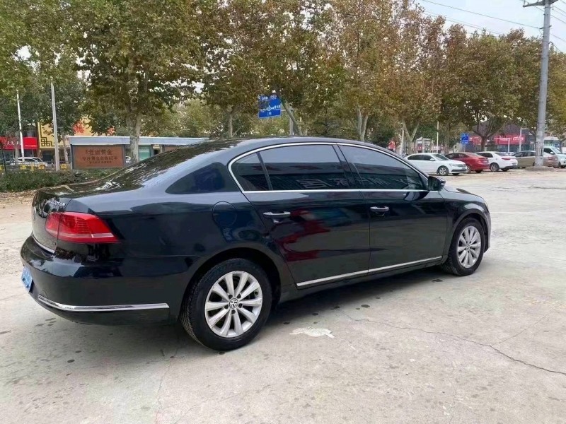 济南13年大众迈腾4