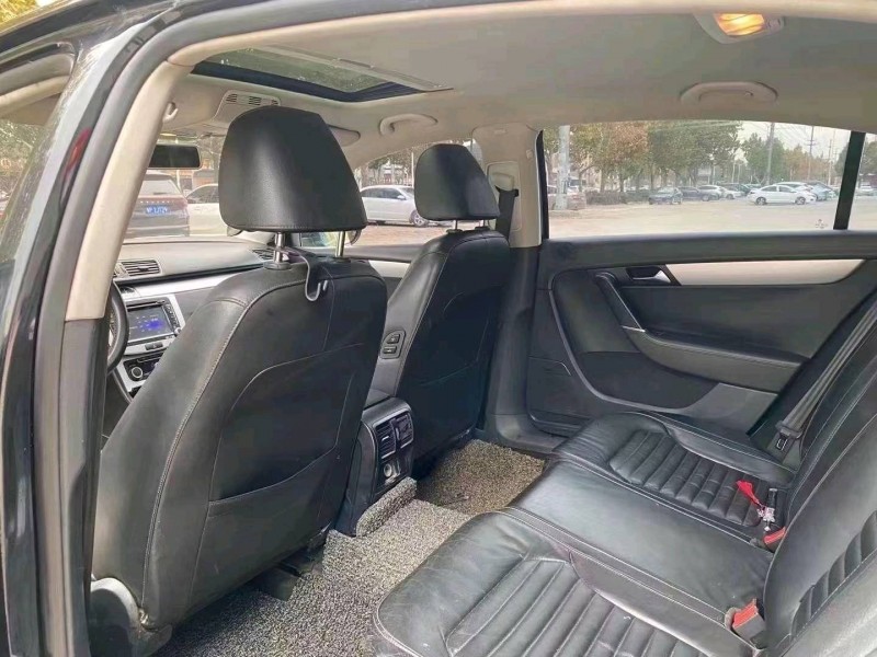 济南13年大众迈腾8