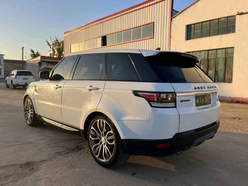 徐州17年路虎揽胜运动3