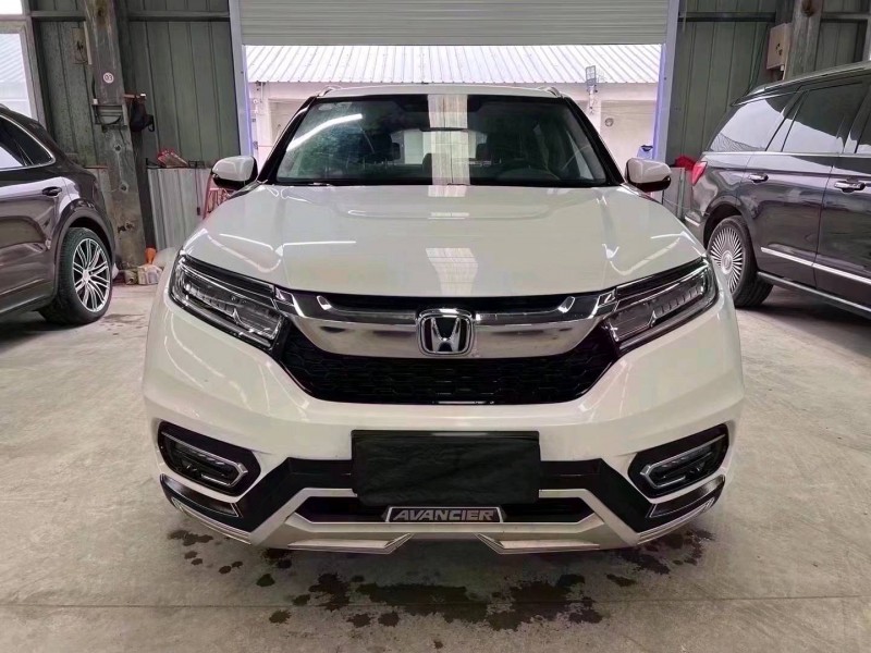 济宁18年本田冠道1