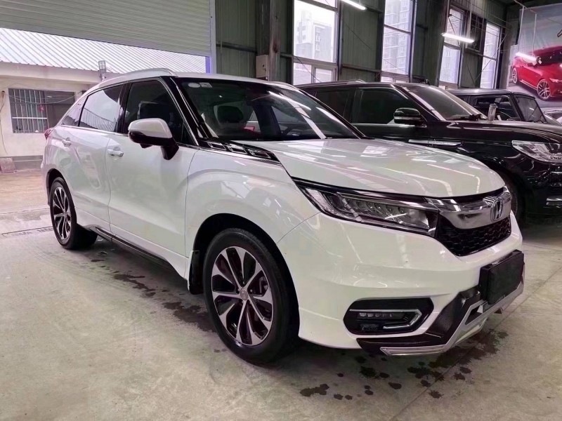 济宁18年本田冠道2