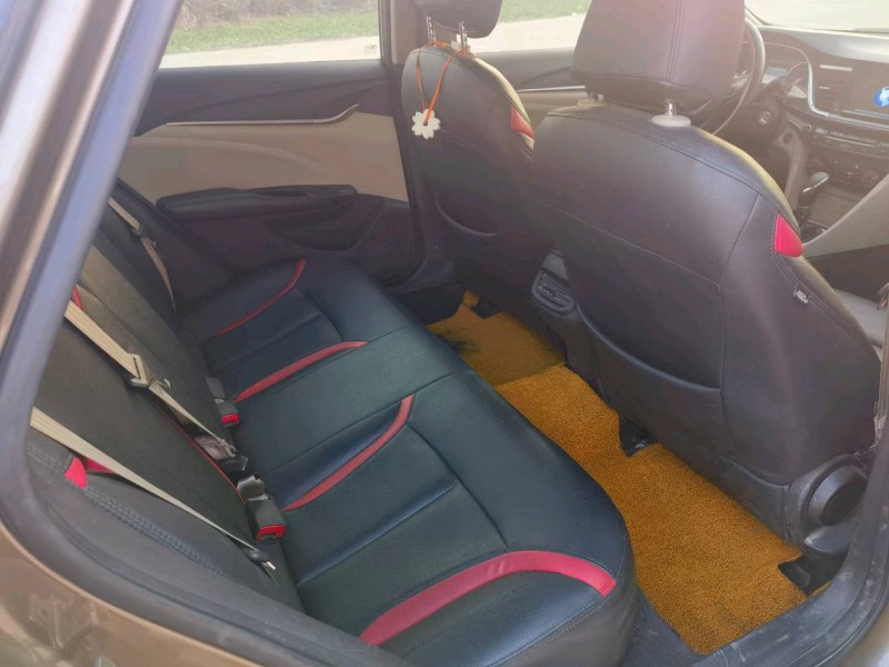 徐州16年别克英朗6