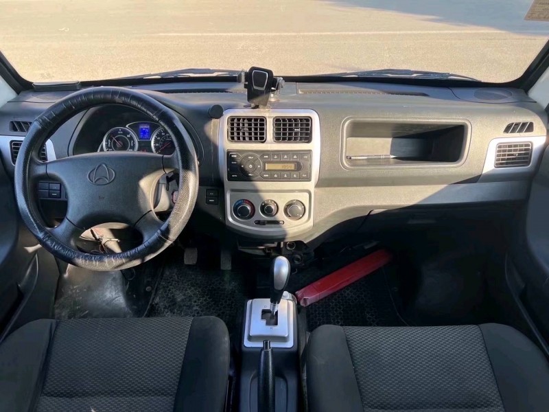 济宁21年长安汽车之星4