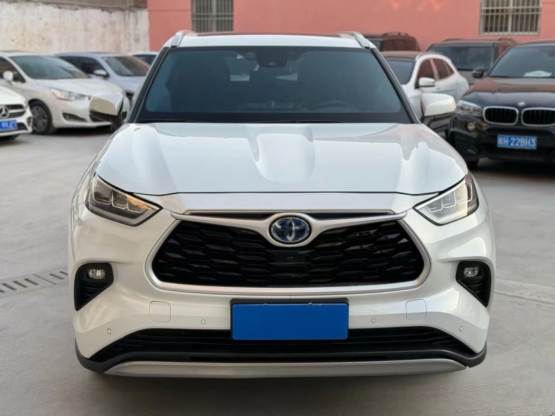 济宁21年丰田汉兰达1