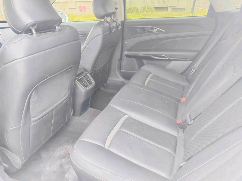 徐州16年福特金牛座6