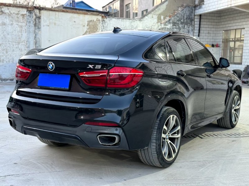 济宁19年宝马X64