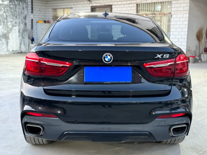 济宁19年宝马X69