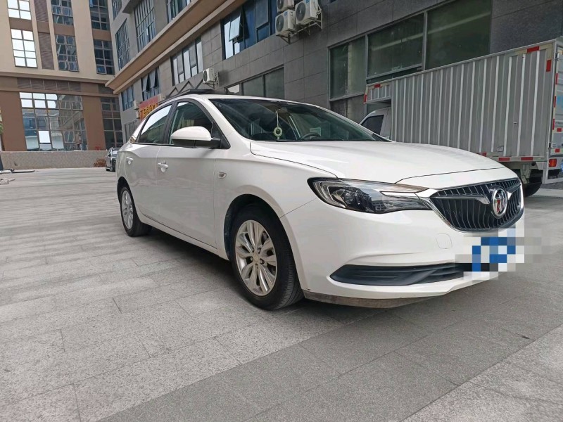 东莞22年别克英朗2