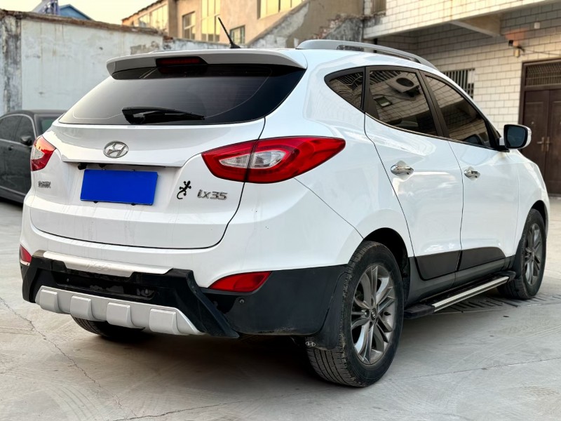 济宁16年现代ix354