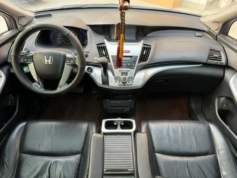 济宁13年本田奥德赛8