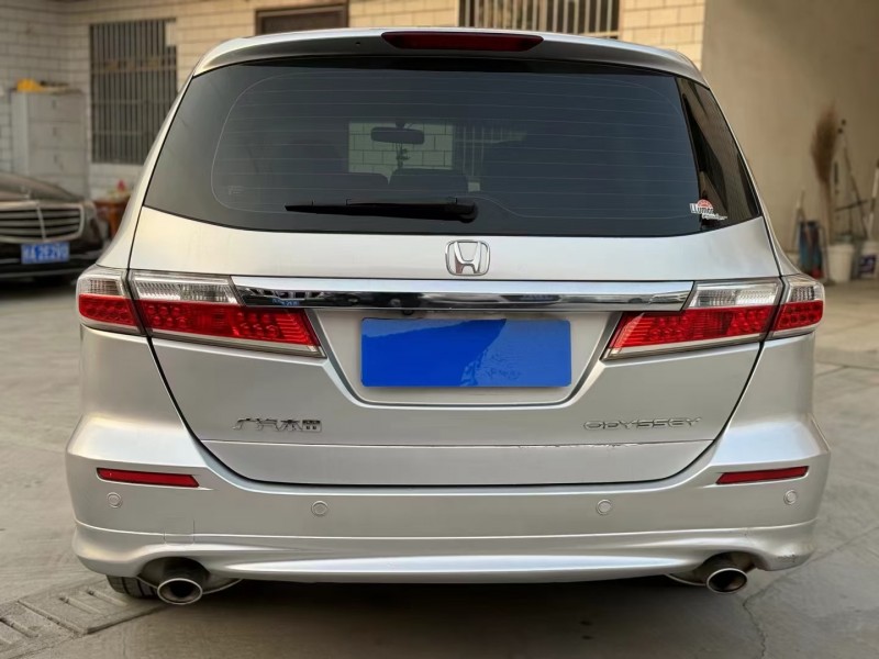 济宁13年本田奥德赛9