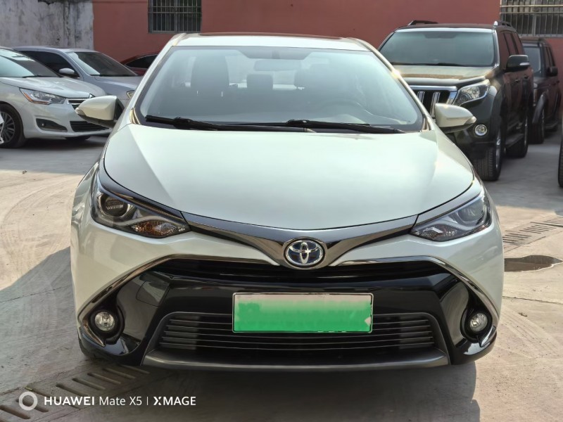 济宁20年丰田雷凌1